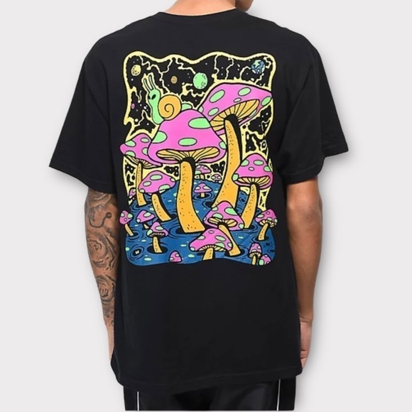 A-lab Trip On This Mushroom Tee T-Shirt Black NWT - Picture 1 of 8